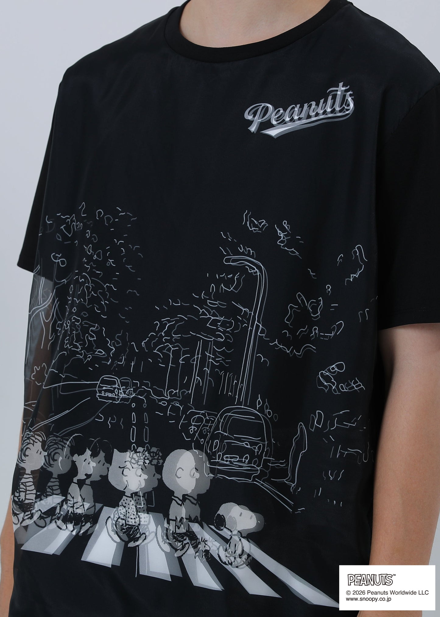 PEANUTS CROSS THE STREET TR-098 BLACK