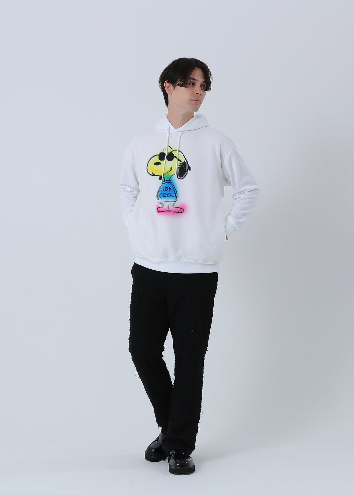 PEANUTS SNOOPY JOE COOL TR-058 WHITE