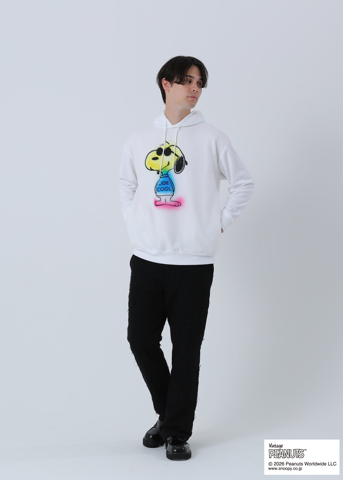 PEANUTS SNOOPY JOE COOL TR-058 WHITE
