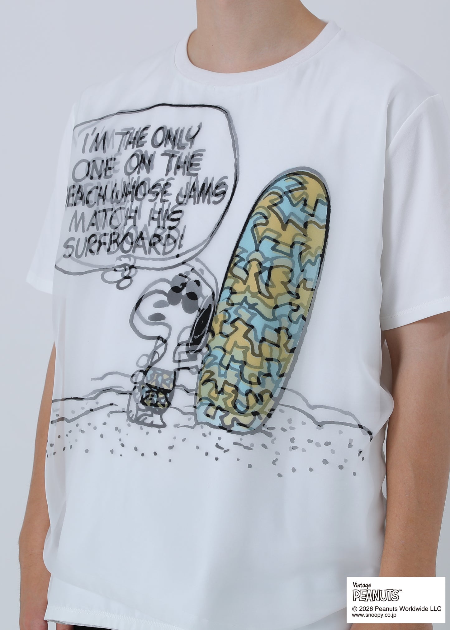 PEANUTS SNOOPY ON THE BEACH TR-099 WHITE